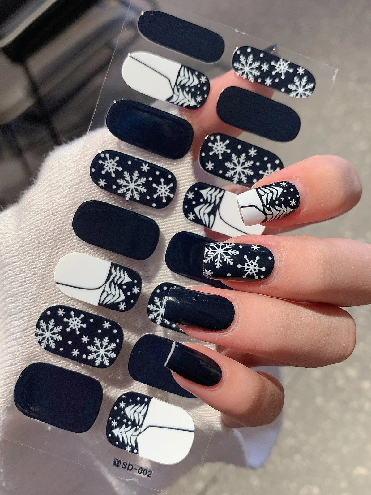 Lunella — 3D Holiday Nail Art Stickers for Easy Festive Nails