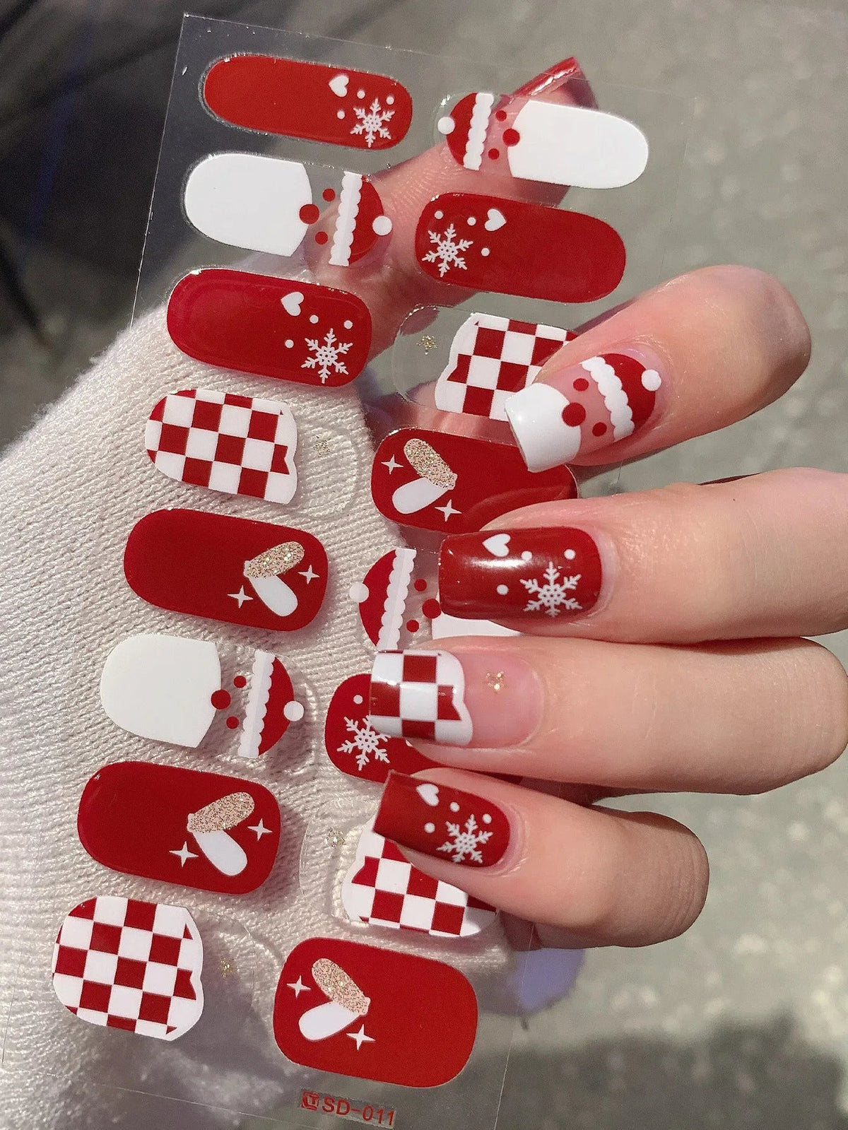 Lunella — 3D Holiday Nail Art Stickers for Easy Festive Nails