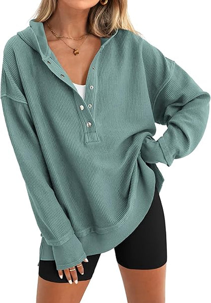 The Hoodie That Feels Like a Warm Hug You Can’t Quit™ — Slip Into Lightweight Warmth That Moves with You All Day
